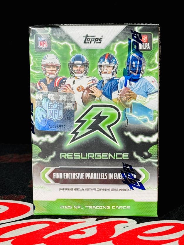 2025 Topps Resurgence Football Blaster Box