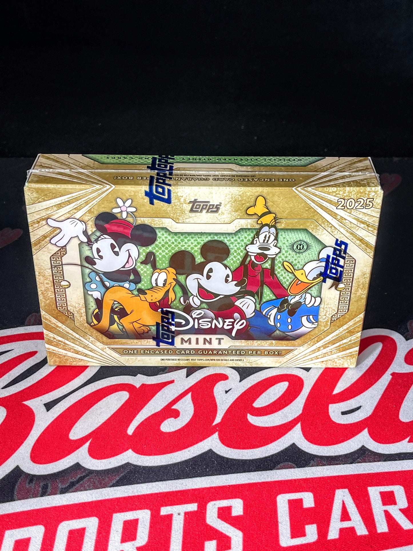 2025 Topps Disney Mint Hobby Box
