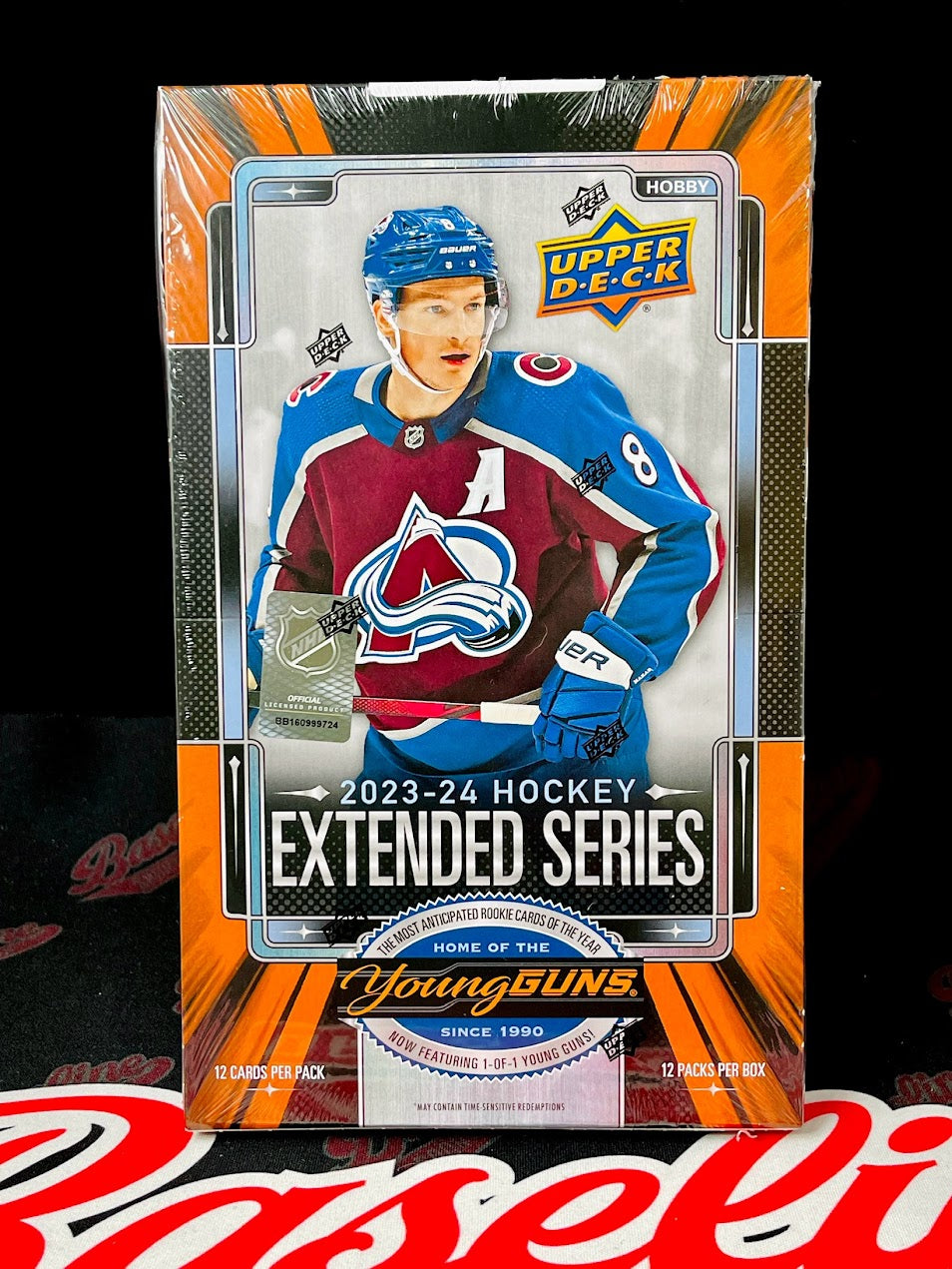 2023/24 Upper Deck Extended Series Hockey Hobby Box