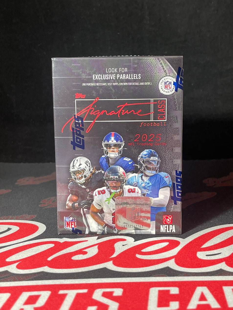 2025 Topps Signature Class Football Blaster