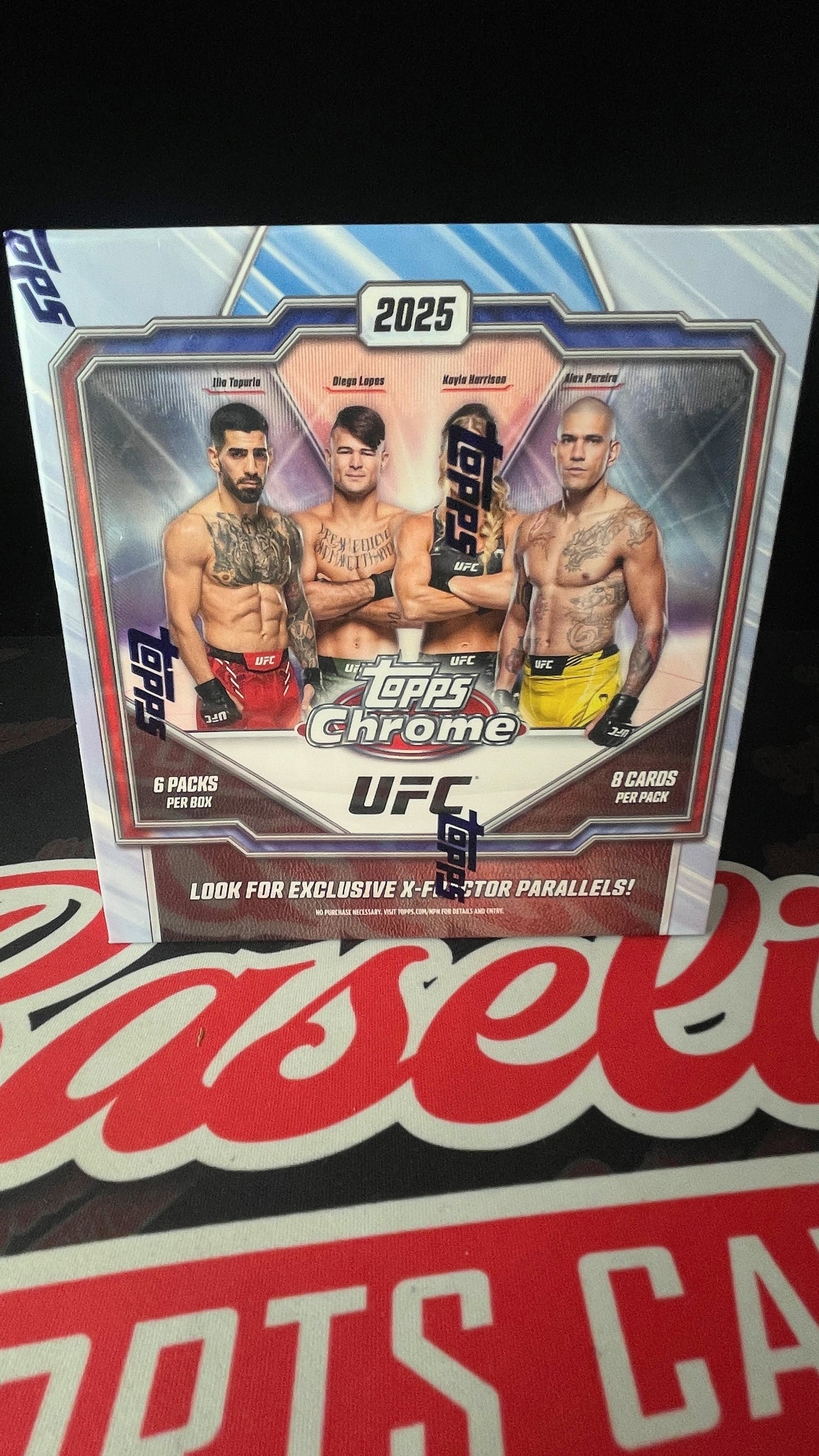 2025 Topps UFC Chrome Mega Box