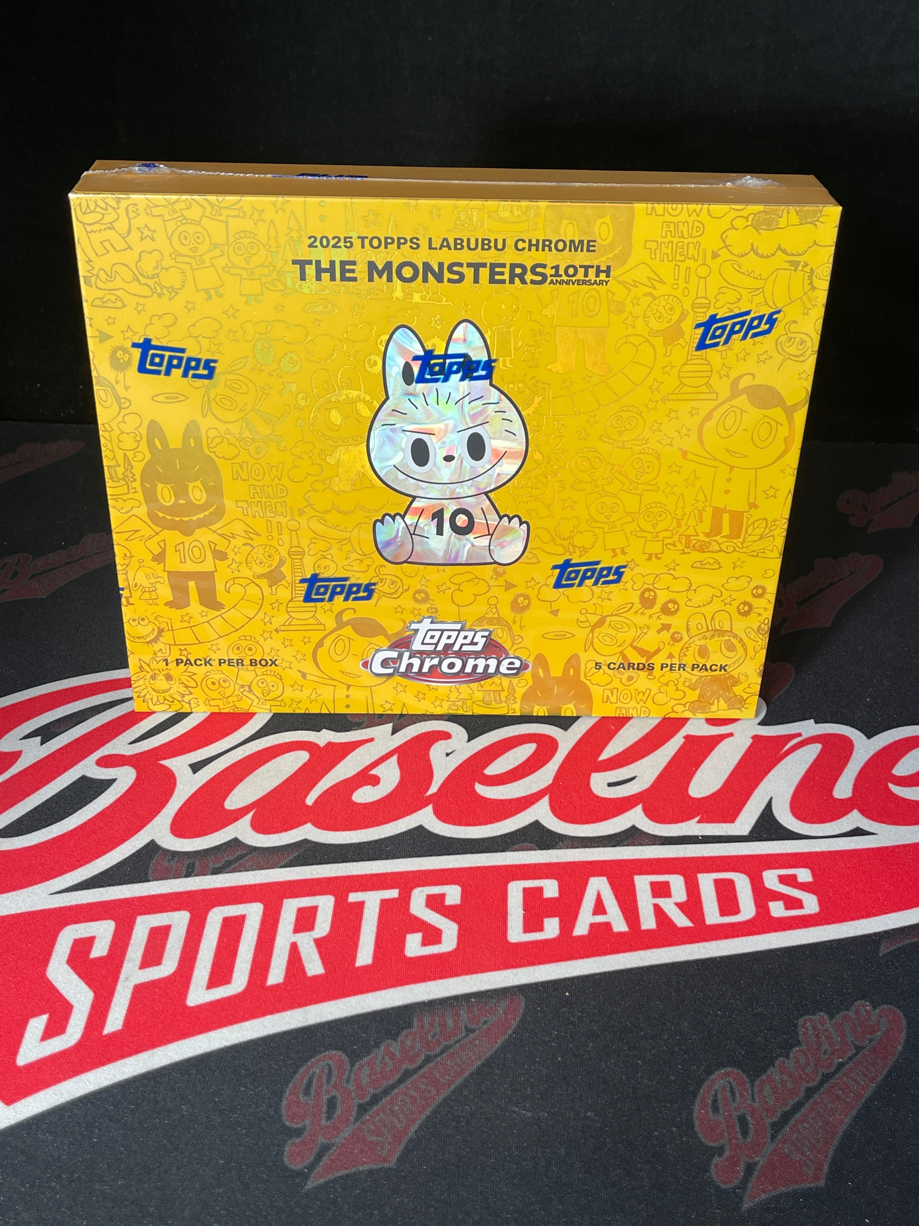 2025 Topps Chrome Labubu 10th Anniversary Hobby Box – Baseline